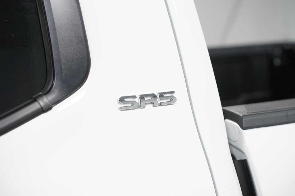 Thumbnail: 2025 Toyota Tacoma - 11