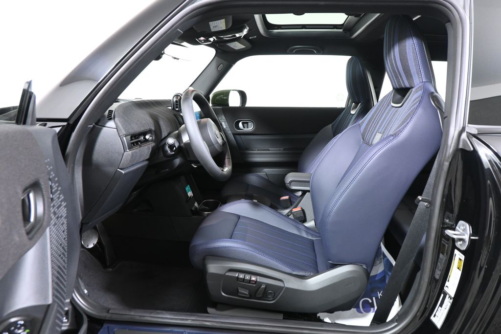 Thumbnail: 2027 MINI Cooper - 3