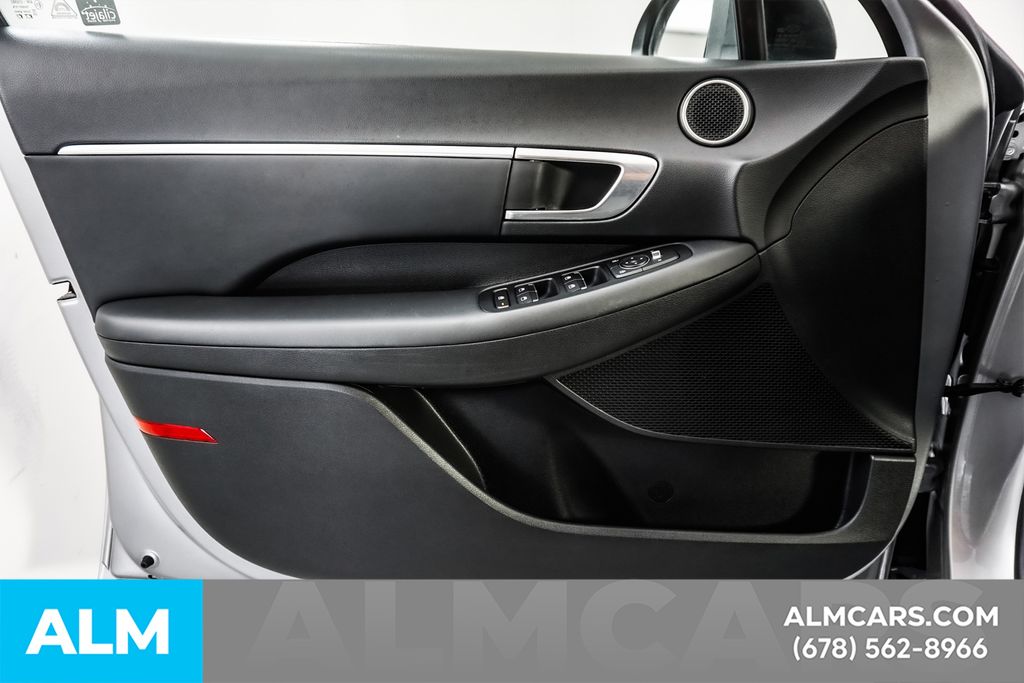 Used 2020 Silver Hyundai SEL image 44