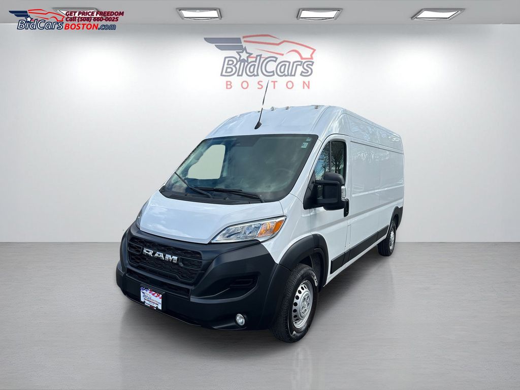 Bright White Clearcoat 2025 RAM ProMaster Van 9-Speed Automatic