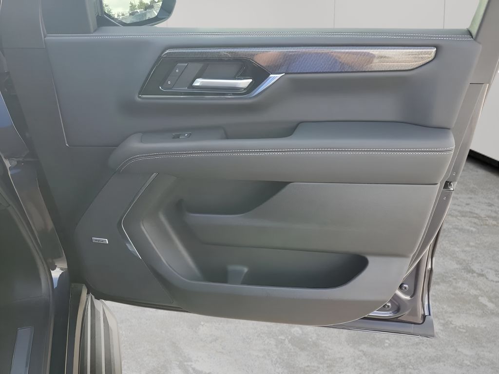 New Car 2025 Gmc Yukon  Elevation For Sale Under $90,000 In Austin, Texas