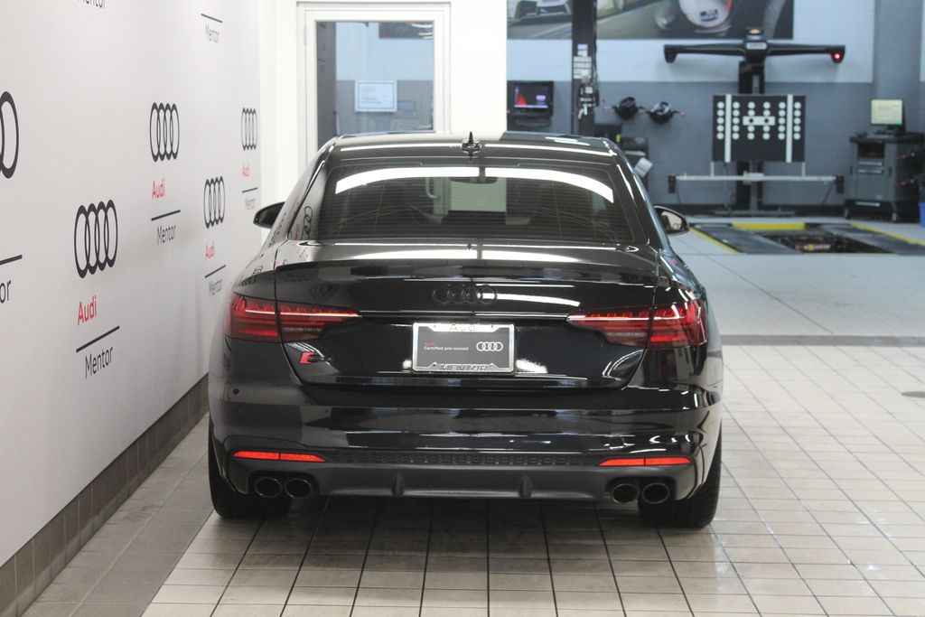 Thumbnail: 2023 Audi S4 - 5