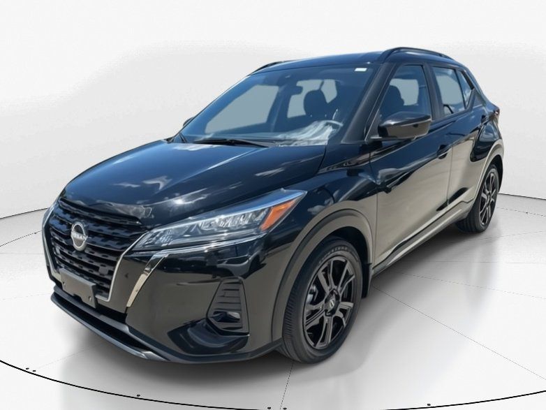 2023 Super Black Nissan Kicks SR FWD SUV