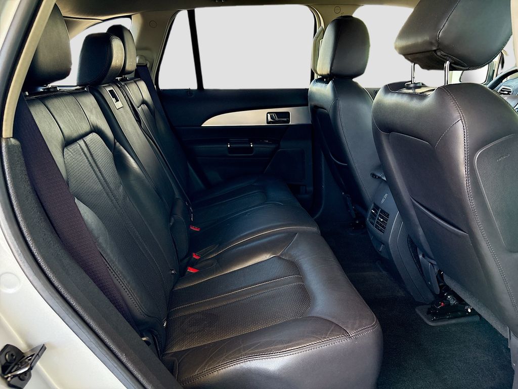 Thumbnail: 2013 Lincoln MKX - 20