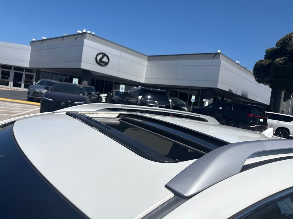 Thumbnail: 2014 Lexus RX - 10