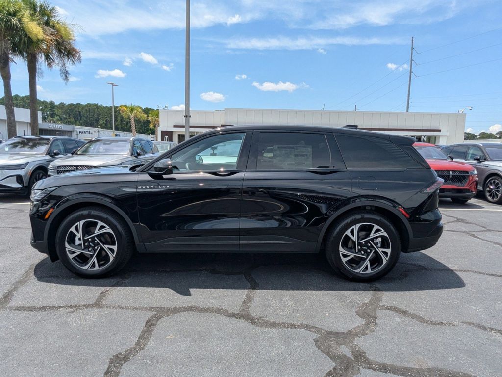 2025 Lincoln Nautilus Hybrid Premiere