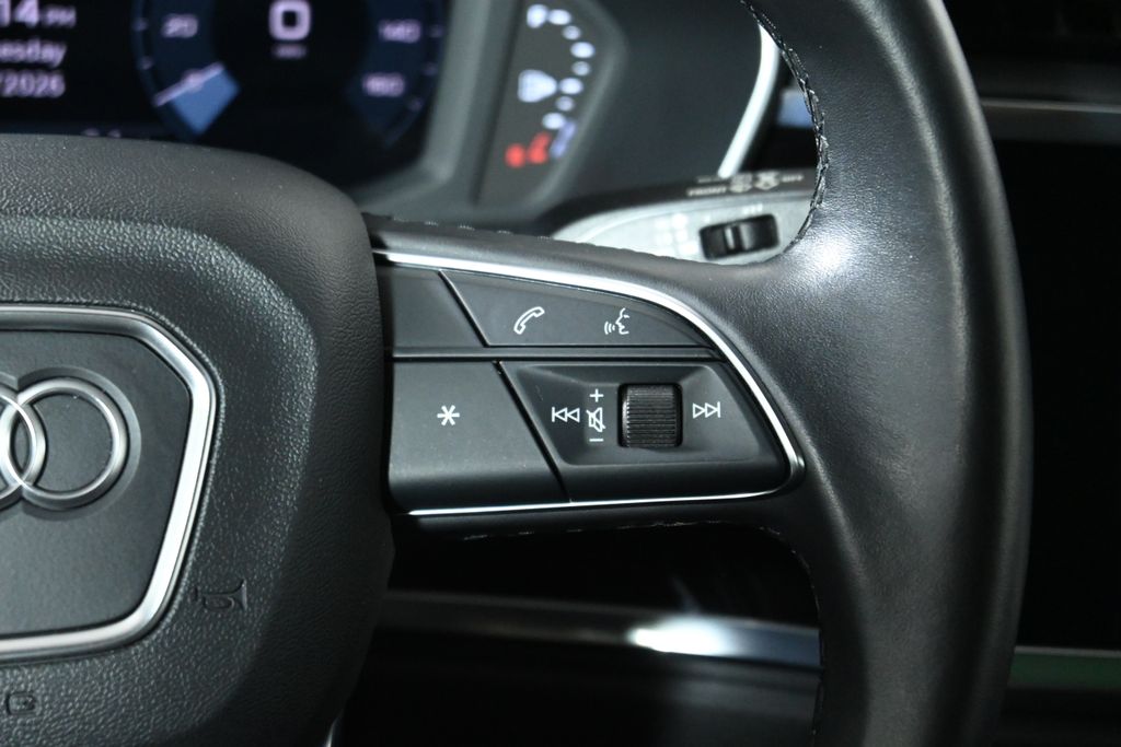 Thumbnail: 2021 Audi Q3 - 16