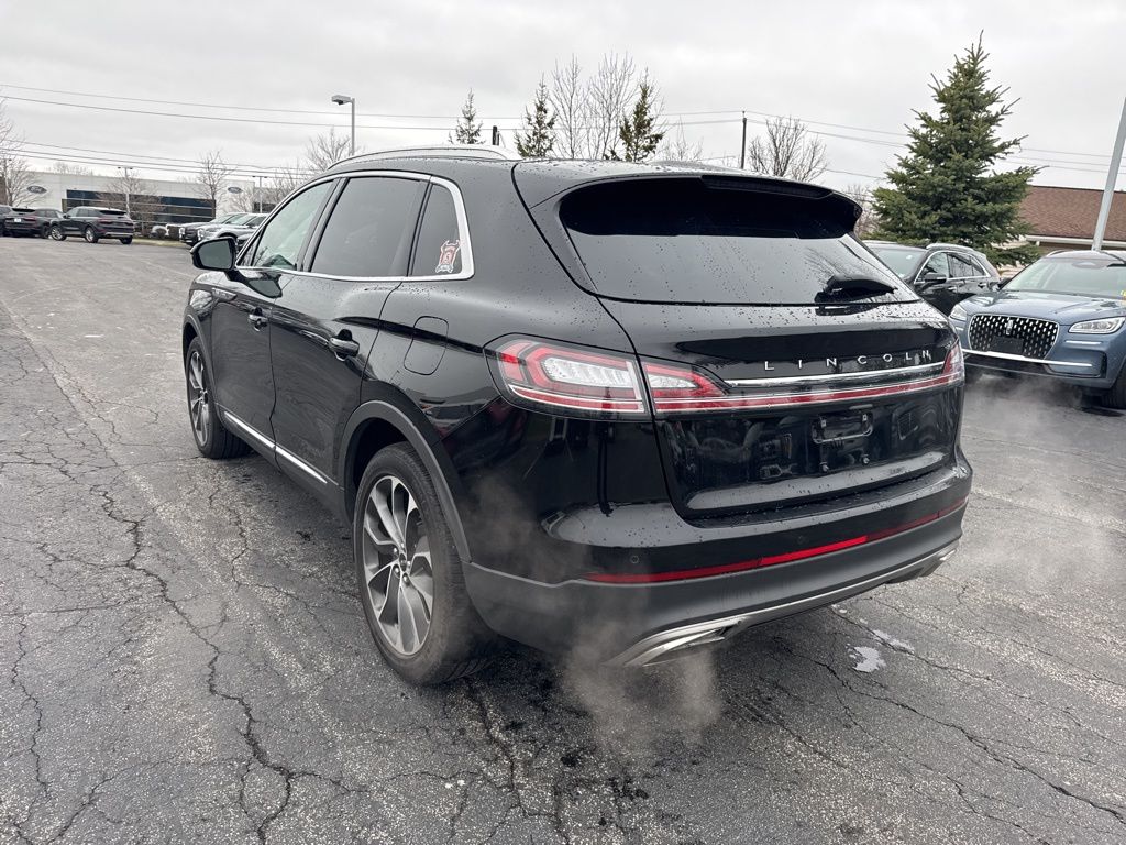 Certified Used 2023 Black Lincoln Reserve image 3