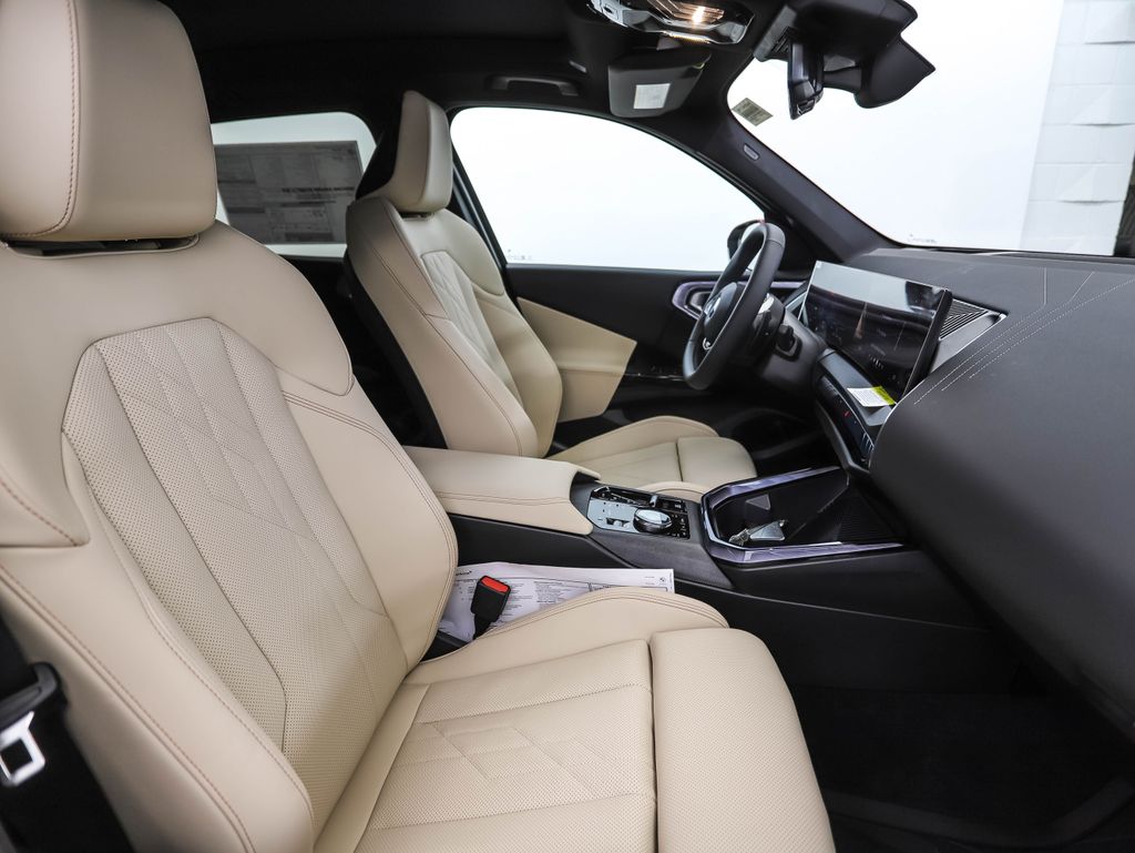 Thumbnail: 2026 BMW X3 - 32