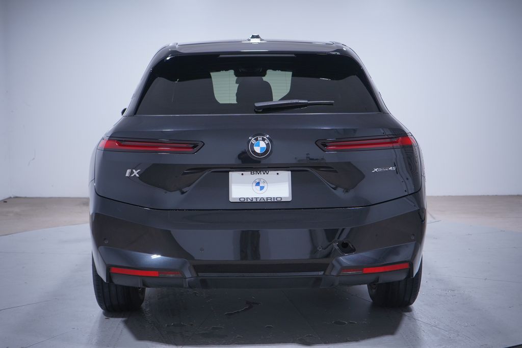 Thumbnail: 2026 BMW iX - 5