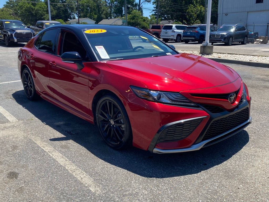 Supersonic Red/Midnight Black Metallic 2024 Toyota Camry XSE FWD Sedan Front-Wheel Drive 8-Speed Automatic