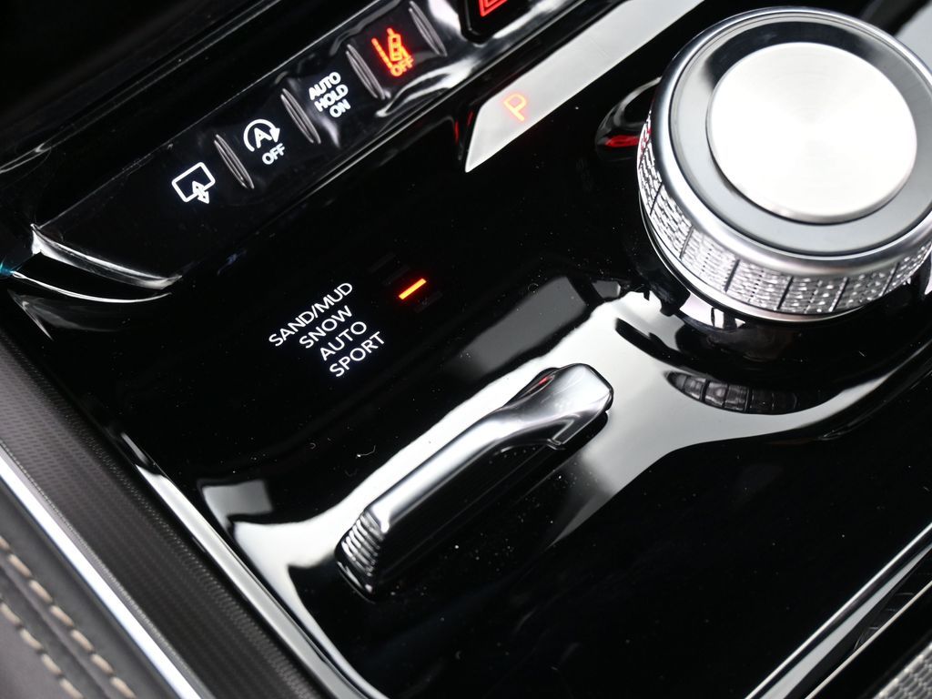 New 2026 Silver Zynith Jeep Summit Obsidian image 27