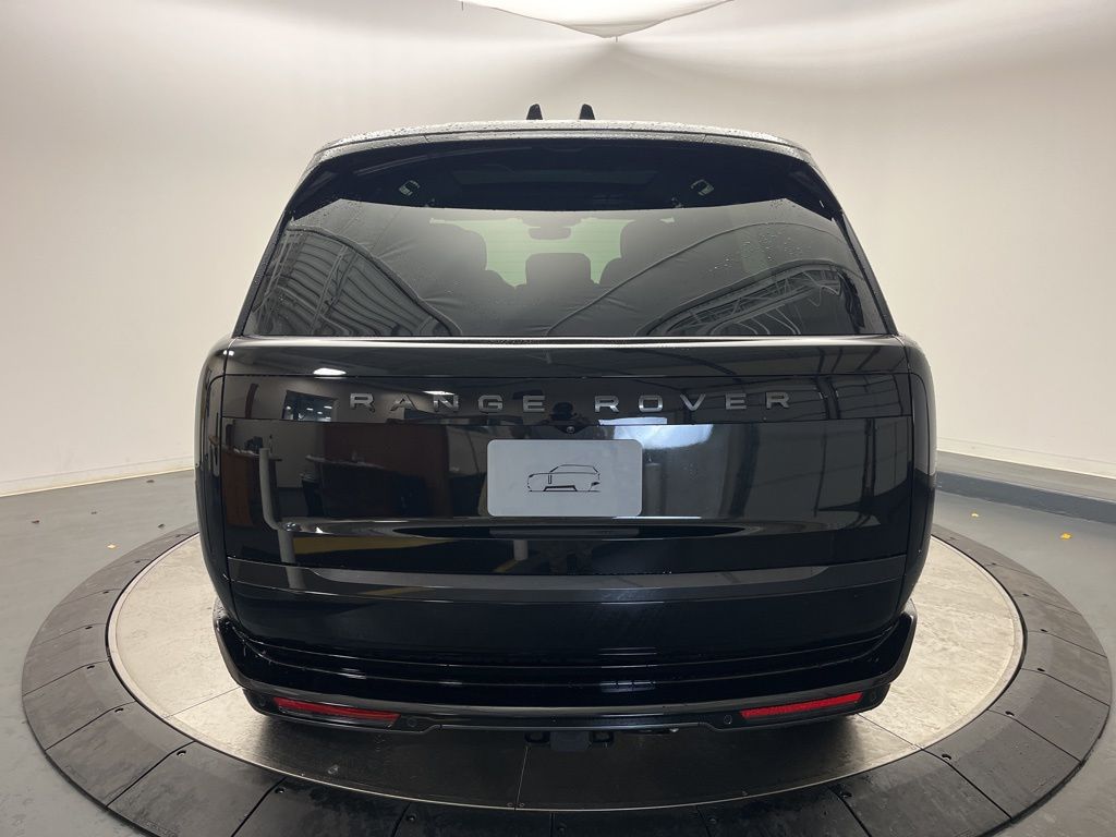 Thumbnail: 2025 Land Rover Range Rover - 4
