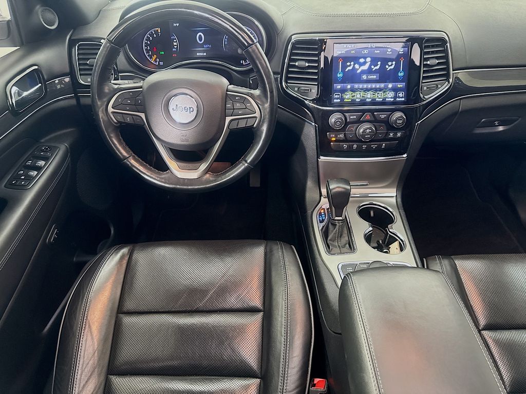 Used Car 2020 Jeep Grand Cherokee  Overland For Sale Under $30,000 In Austin, Texas