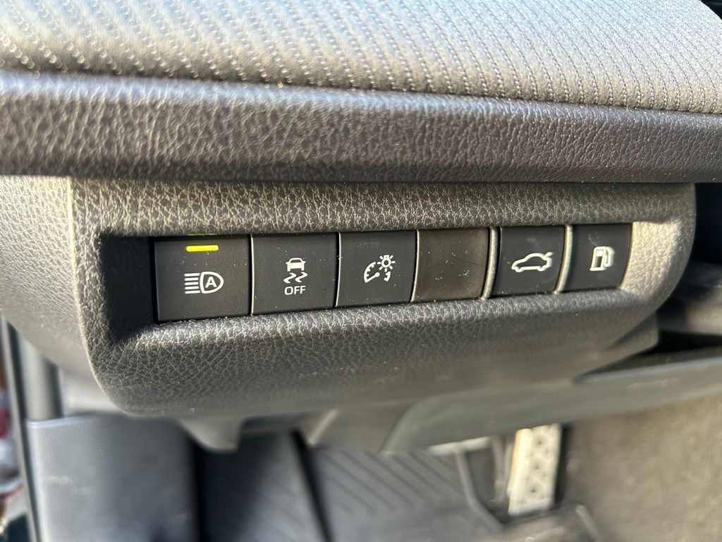 Thumbnail: 2026 Toyota Camry - 19