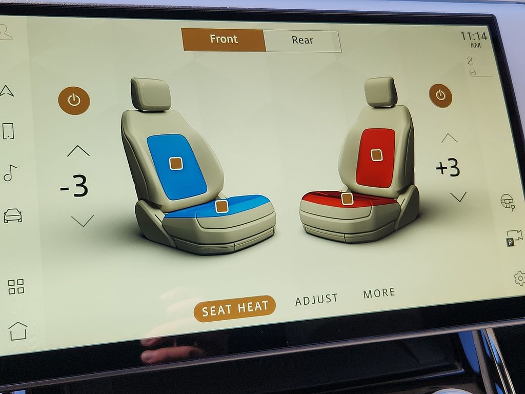 Thumbnail: 2023 Land Rover Range Rover Sport - 25