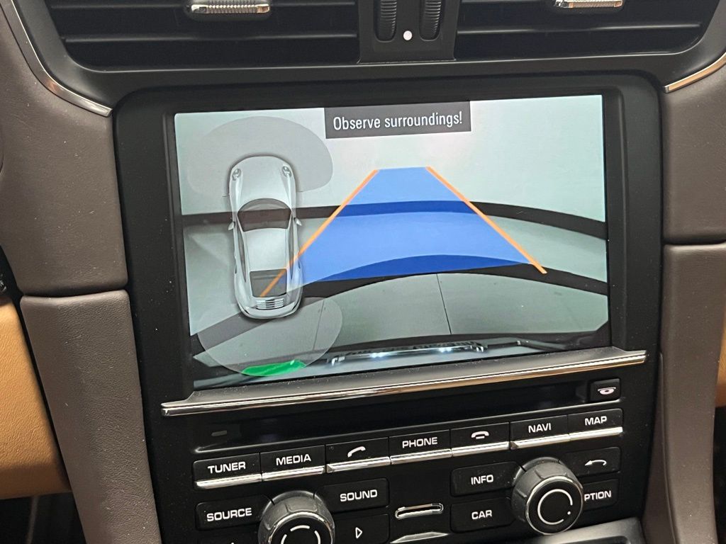 Thumbnail: 2015 Porsche 911 - 24