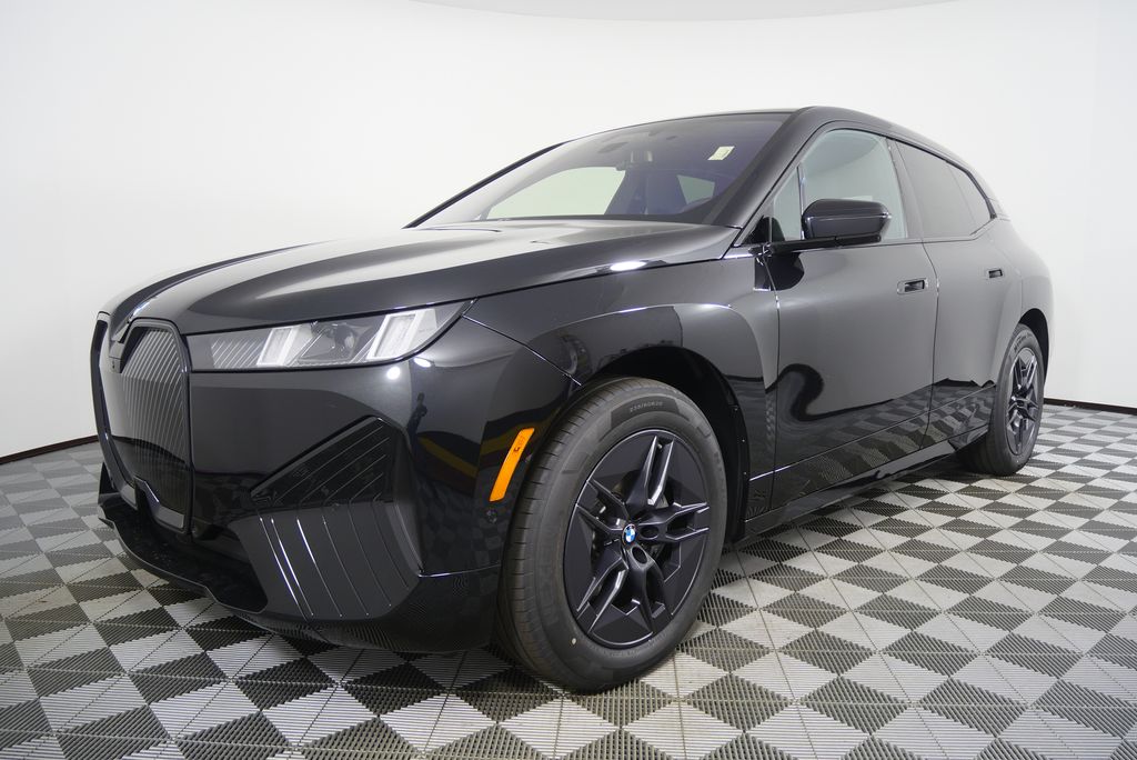 Thumbnail: 2026 BMW iX - 7