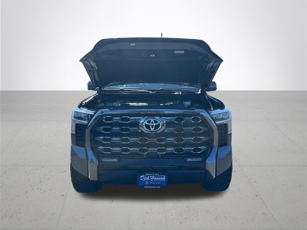 2023 Toyota Tundra Hybrid Platinum