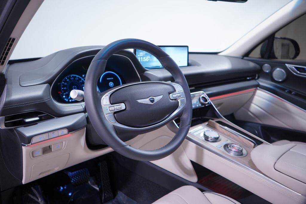 Thumbnail: 2023 Genesis GV80 - 6