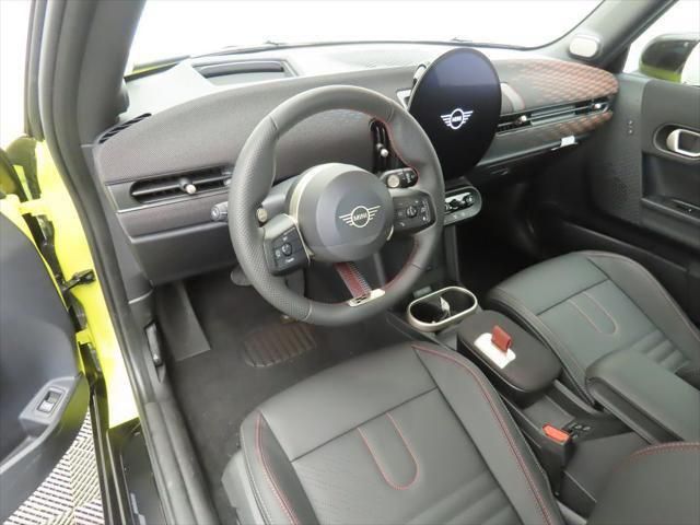 Thumbnail: 2026 MINI Cooper - 10