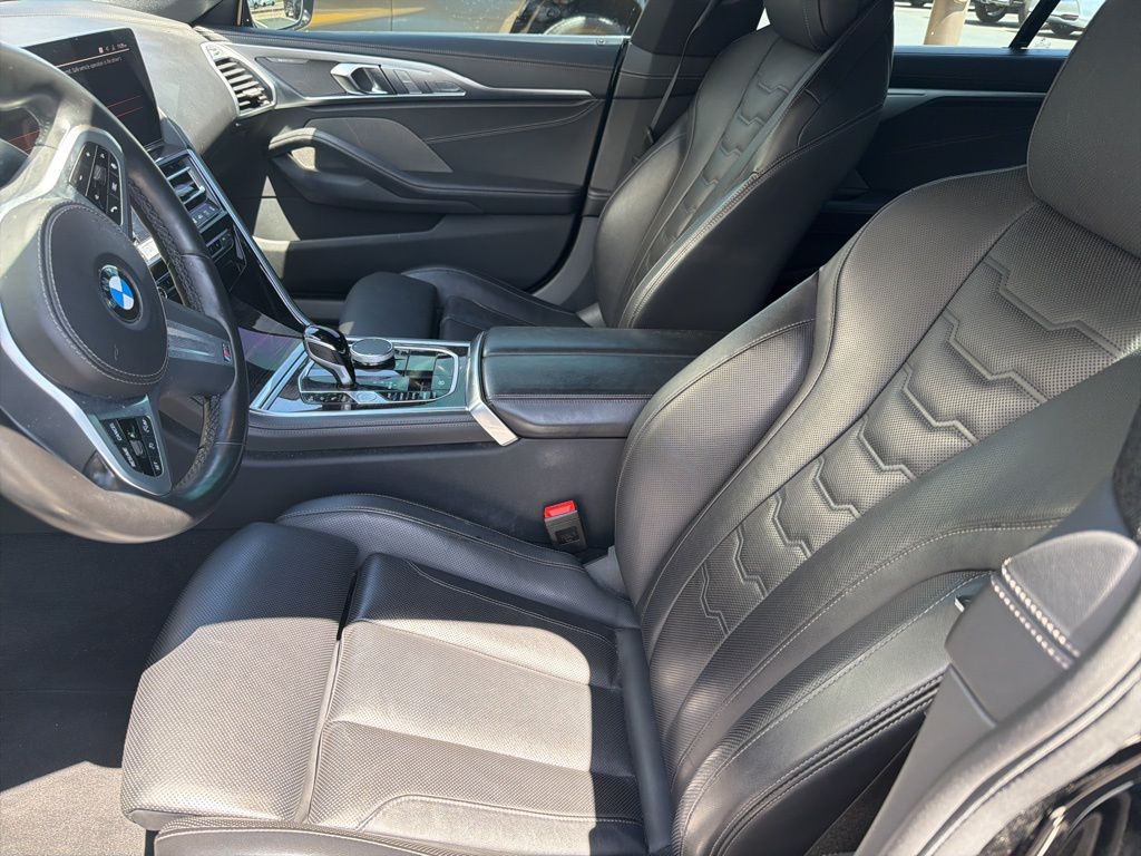 Thumbnail: 2023 BMW 8 Series - 3