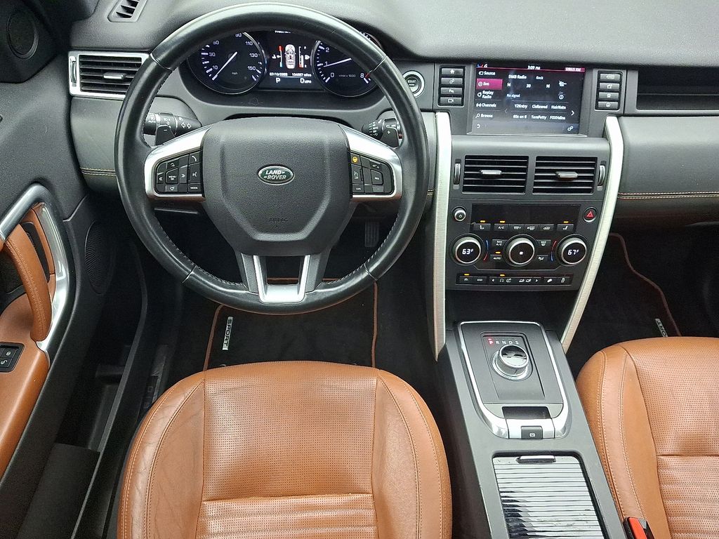 Thumbnail: 2016 Land Rover Discovery Sport - 12