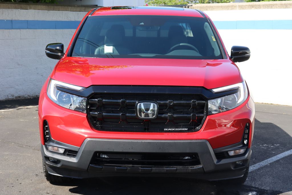 2025 Honda Ridgeline Black Edition 8