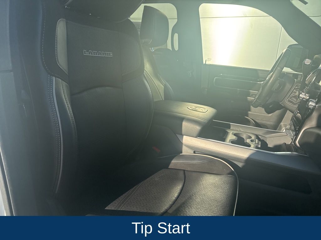 2022 Ram 2500 Laramie Crew Cab 4x4 6'4" Box