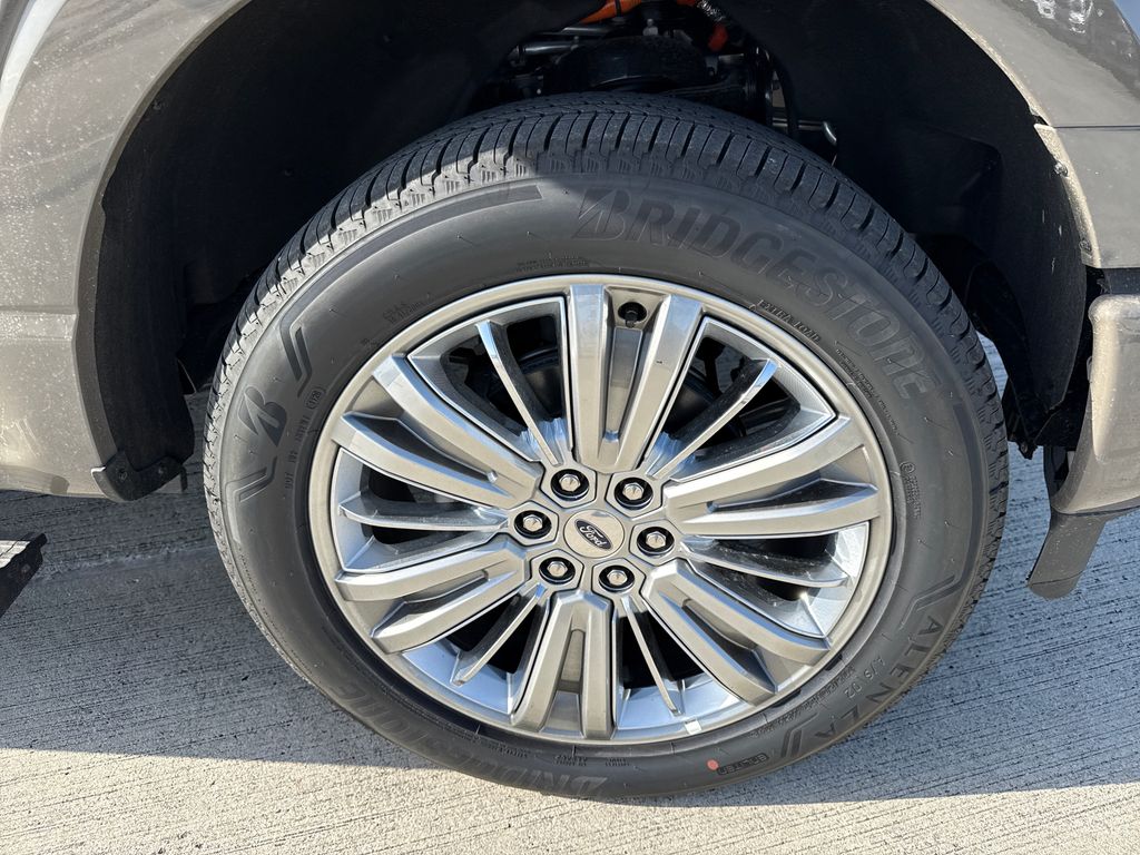New 2026 Gray Ford Platinum Plus image 12