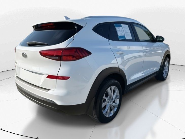 2021 White Cream Hyundai Tucson Value FWD SUV