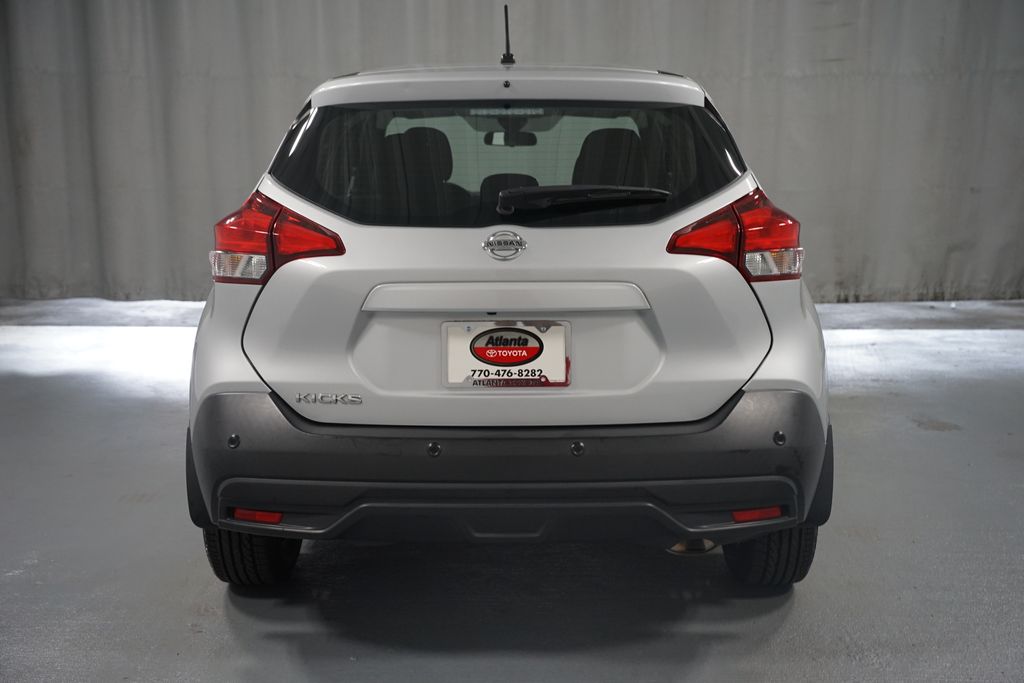Thumbnail: 2020 Nissan Kicks - 7