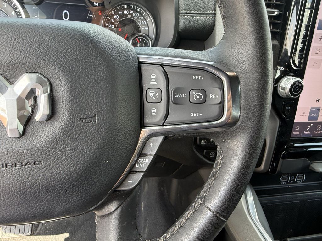 2025 Ram 1500 Laramie - 11