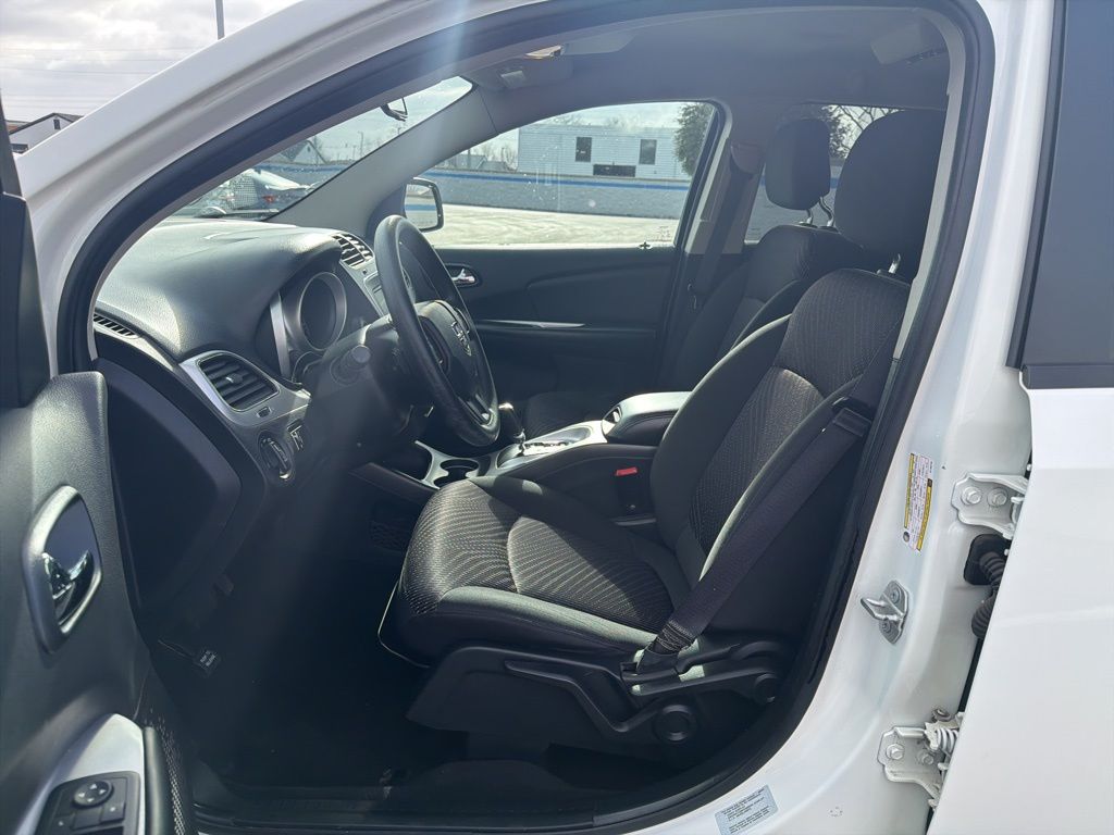 Thumbnail: 2016 Dodge Journey - 17