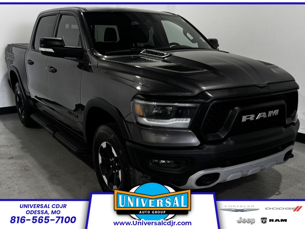 Gray (Granite Crystal Metallic Clearcoat) 2022 RAM 1500 Pickup Truck Four-Wheel Drive 8-Speed Automatic