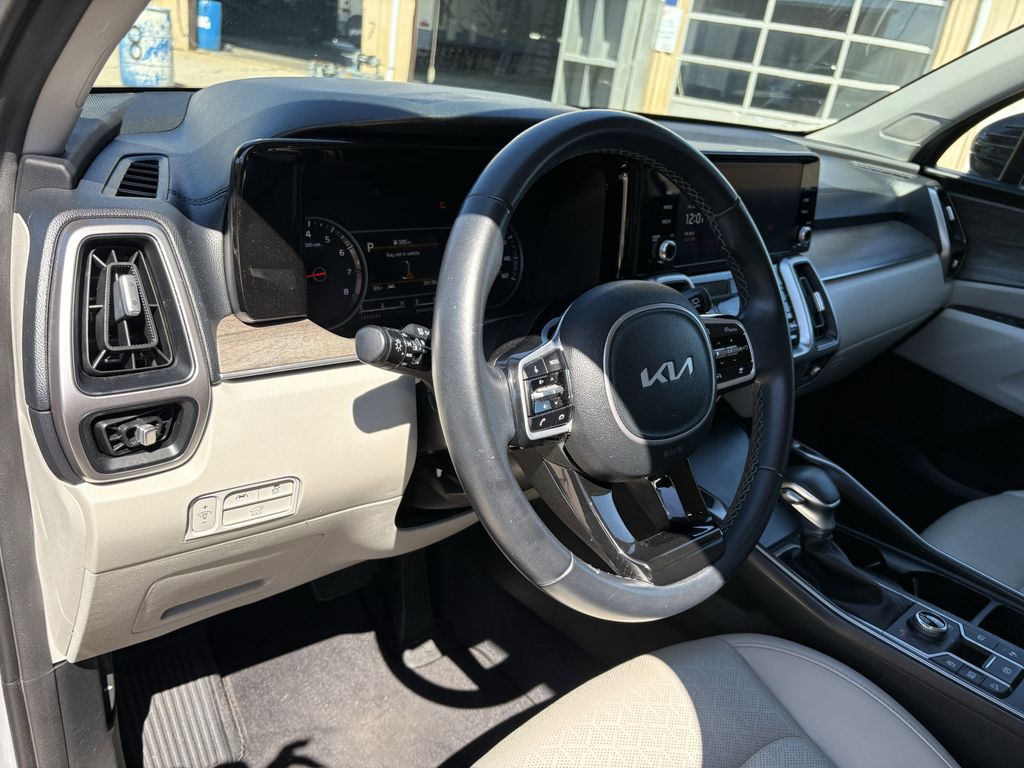 Used 2022 Wolf Gray Kia X-Line EX image 14