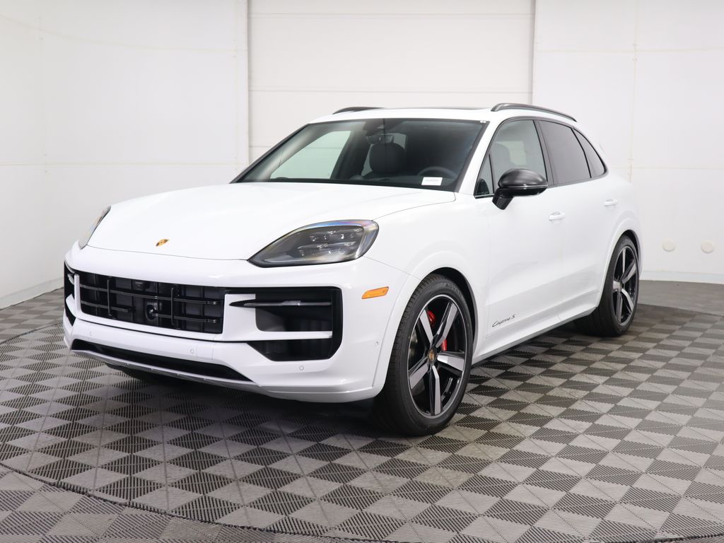 Thumbnail: 2025 Porsche Cayenne - 1