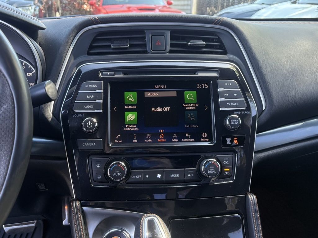2020 Nissan Maxima SR