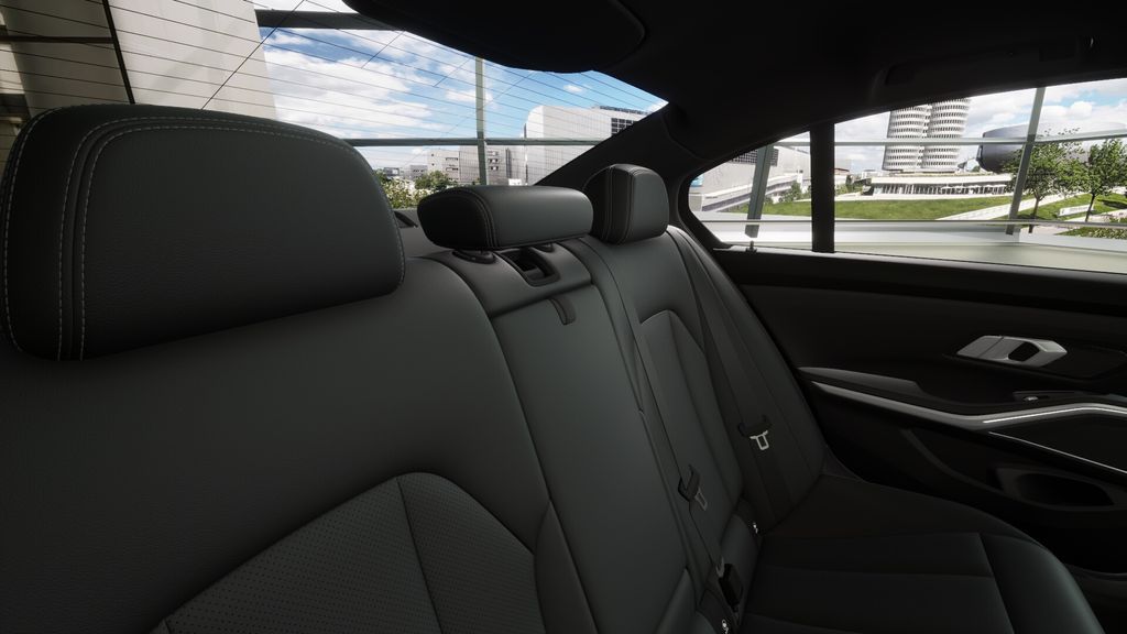 2025 BMW 3 Series 330i 12