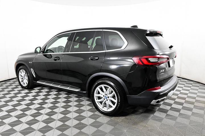 2023 BMW X5 xDrive45e 31