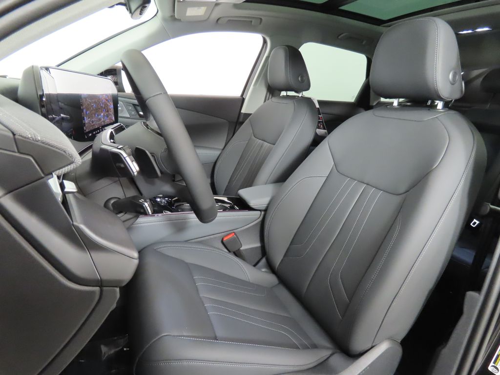 Thumbnail: 2026 Audi Q3 - 32