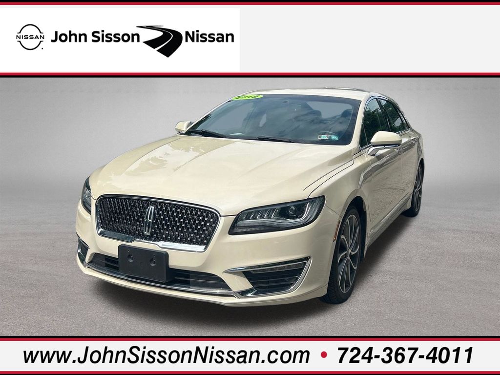 White (Ivory Pearl) 2018 Lincoln MKZ Sedan All-Wheel Drive 6-Speed Automatic