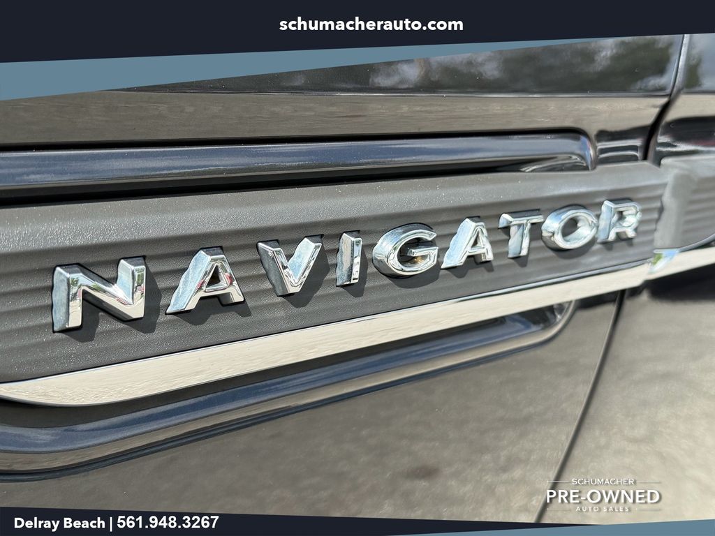 used 2022 Lincoln Navigator car, priced at $51,167