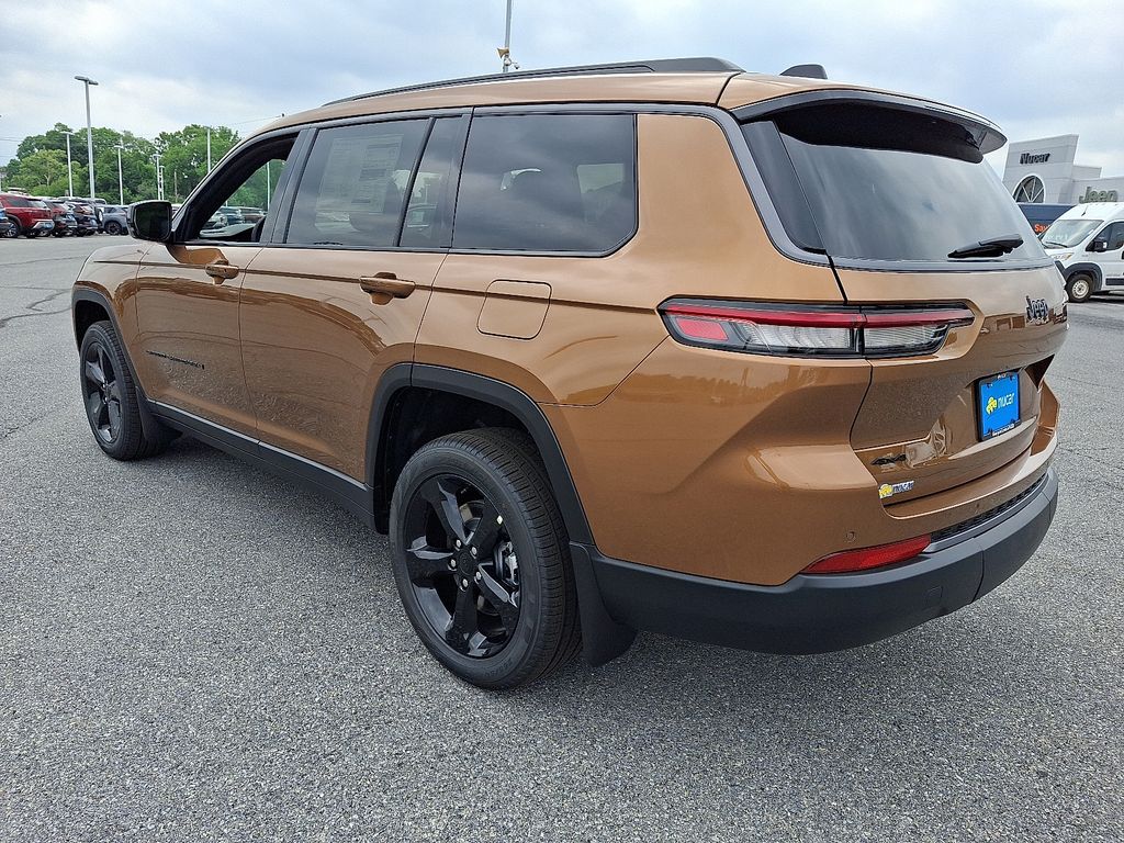 2026 Jeep Grand Cherokee L — photo 3