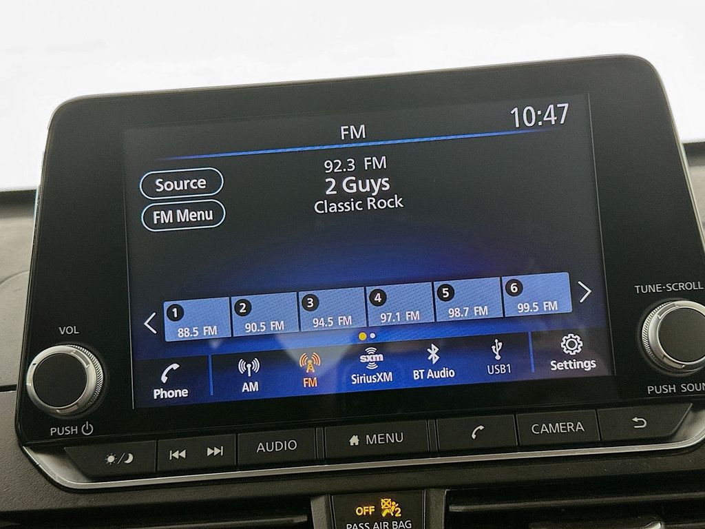 Used 2024 Black Nissan 2.5 SV image 17