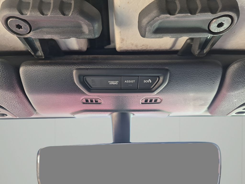 Used Car 2021 Jeep Gladiator  Willys For Sale Under $30,000 In Austin, Texas