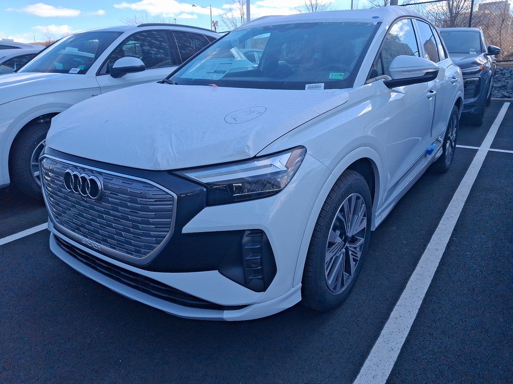 2025 Audi Q4 e-tron  -
                Vienna, VA