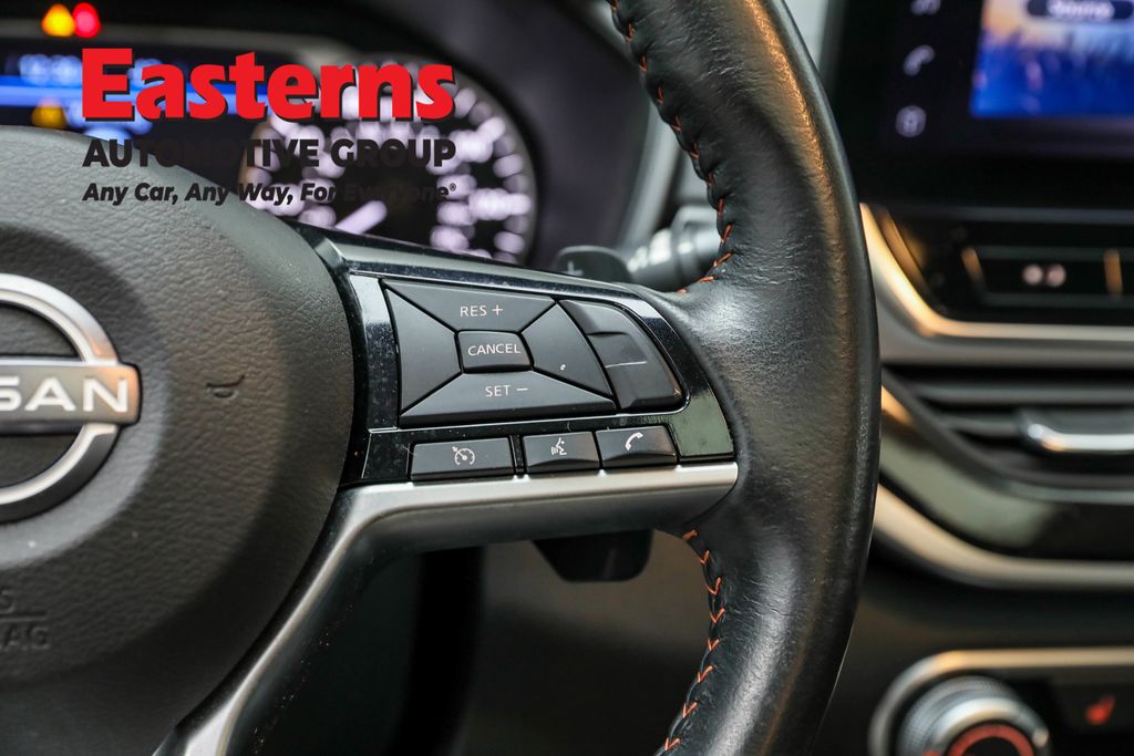 Used 2023 Gray Nissan 2.5 SR image 16