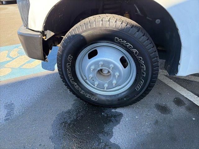 2008 Ford F-350SD White - Grieco Acura - Image 21