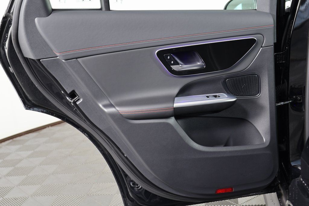 Thumbnail: 2025 Mercedes-Benz GLC - 13